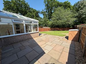 Acacia Drive Great Sutton